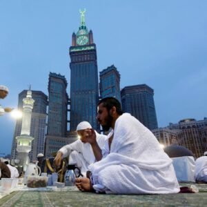 Feed the Fasting in Makkah