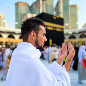 Umrah on behalf of sick or deceased